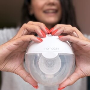 momcozy m5 giyilebilir göğüs pompası